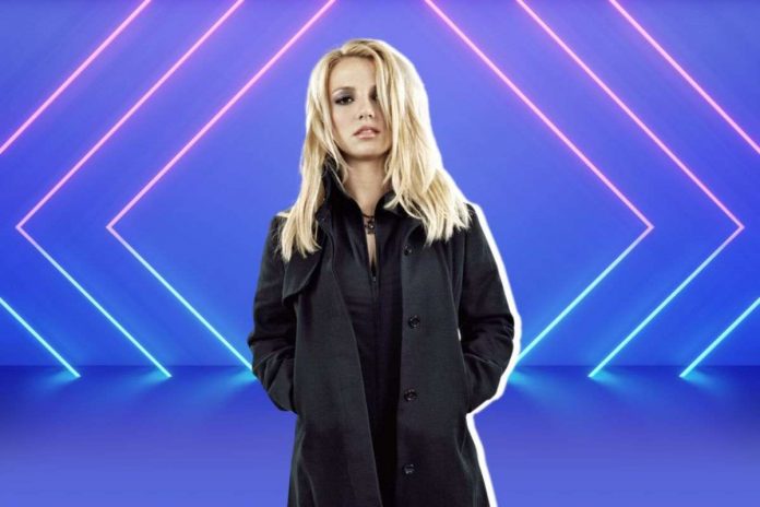 Britney Spears posted a video of herself dancing with knives