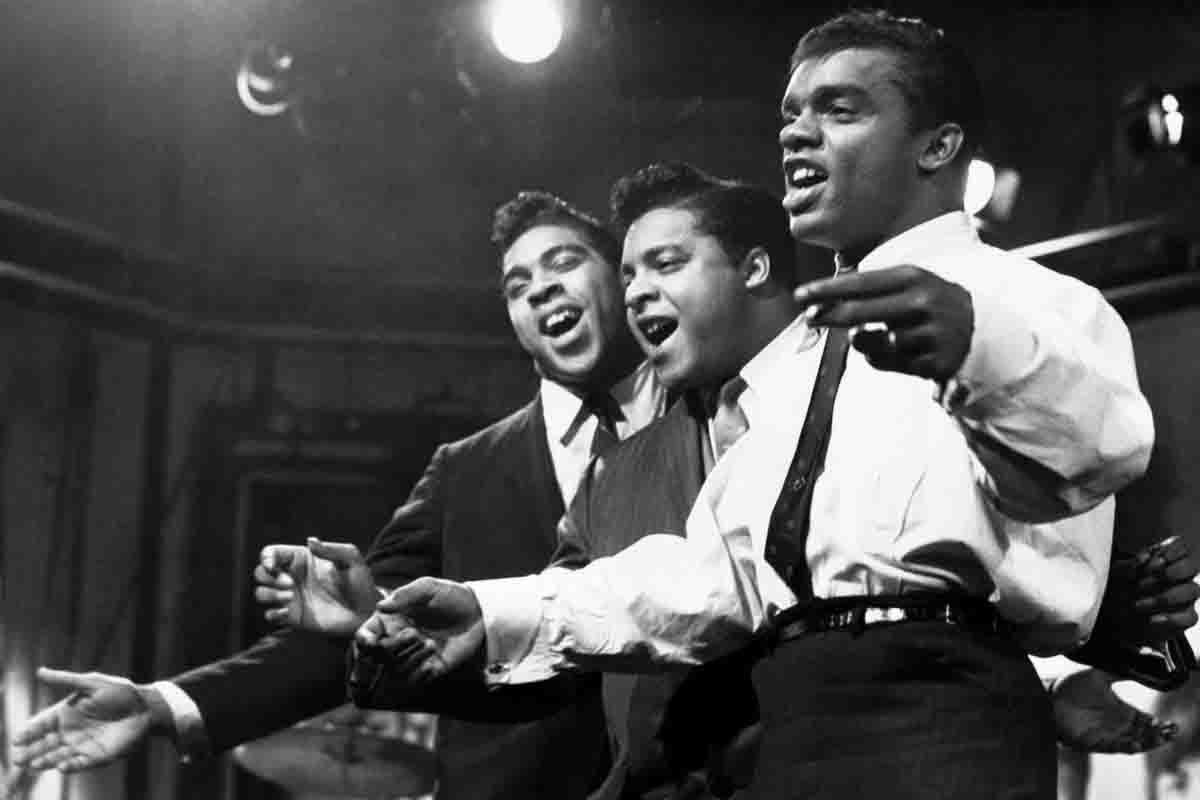 Gli Isley Brothers in una foto d'epoca degli Anni '60