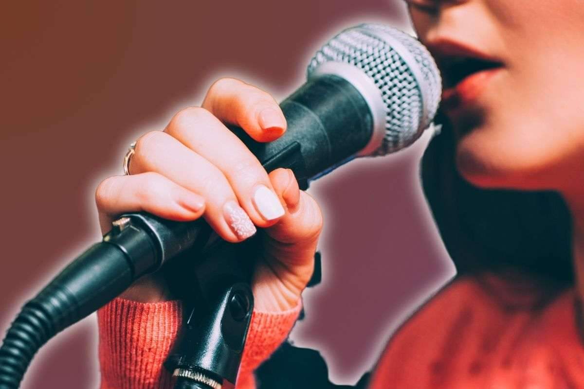 i cantanti usano tecniche per rendere più corposa la propria voce