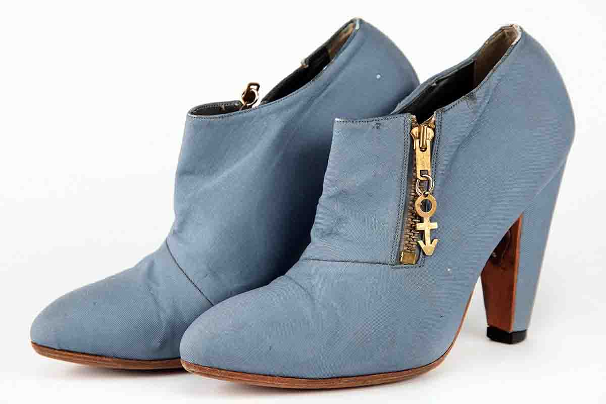 Il pezzo più caro della collezione: questi stivaletti valgono già oltre 20mila dollari