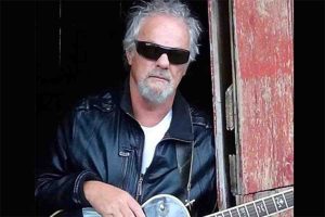 Myles Goodwyn, 54 anni con gli April Wine