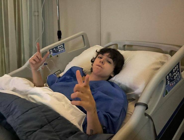 La famosissima cantante è ricoverata in ospedale