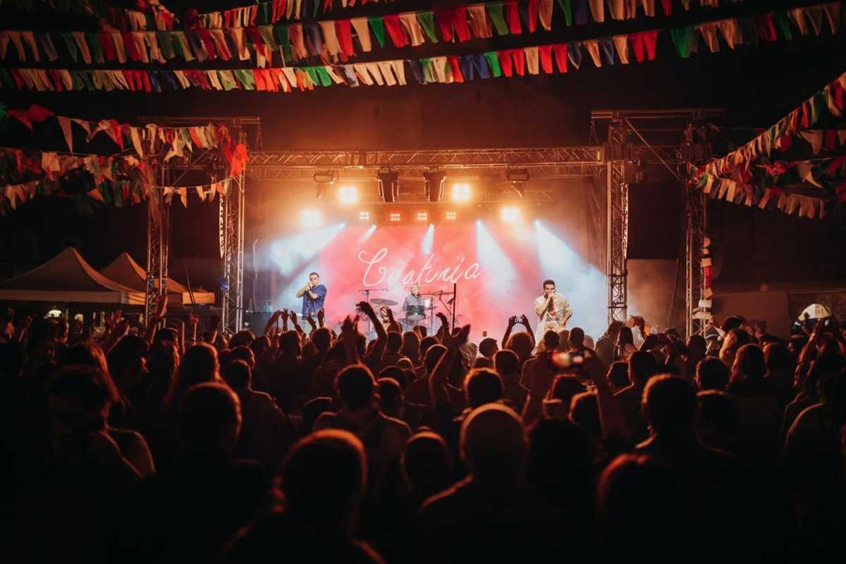 Espresso Macchiato: la canzone dell'Estonia all'Eurovision conquista il pubblico con ironia e stereotipi italiani