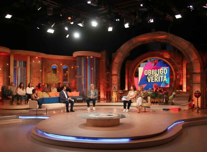 Alessia Marcuzzi rivela i segreti in un divertente gioco di Obbligo o Verità