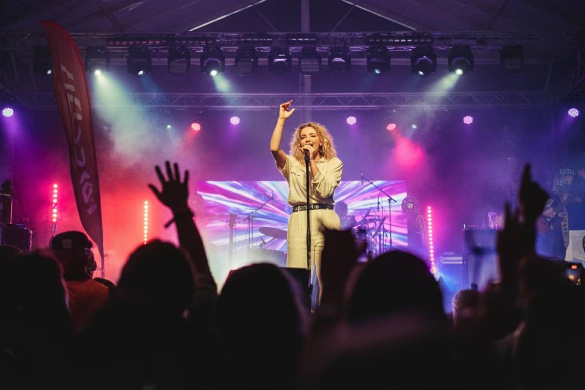 Joan Thiele: il viaggio da Sanremo 2025 a ‘Joanita’ e il suo amore per la musica italiana