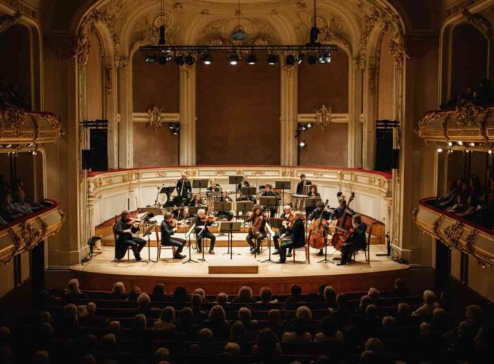 Un viaggio musicale tra barocco e classico: l'Ensemble il Pomo d'Oro incanta Roma